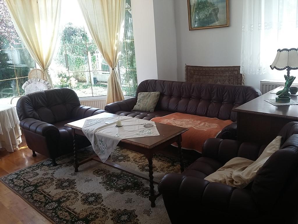 Gesztenyes Vendeghaz Harkány Εξωτερικό φωτογραφία